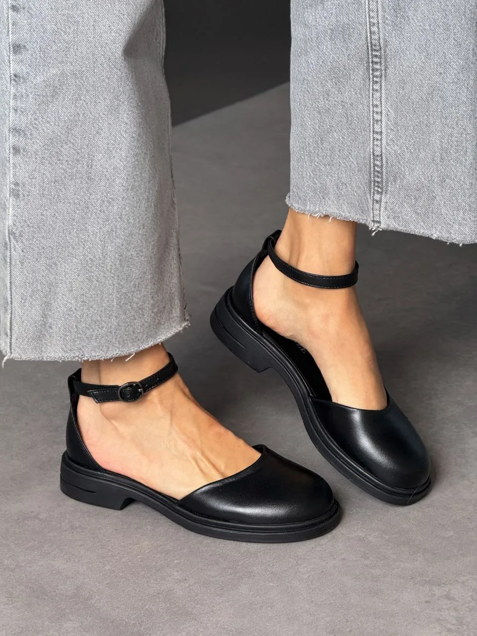 босоніжки з натуральної шкіри