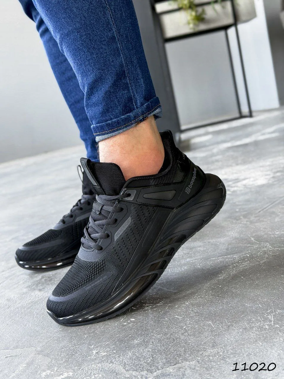 чоловічі кросівки Bass чорні