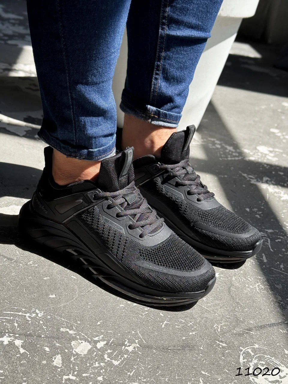 чоловічі кросівки Bass чорні