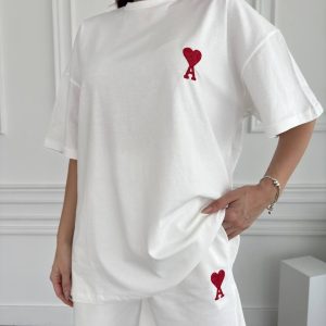 Костюм жіночий трикотажний - футболка та шорти