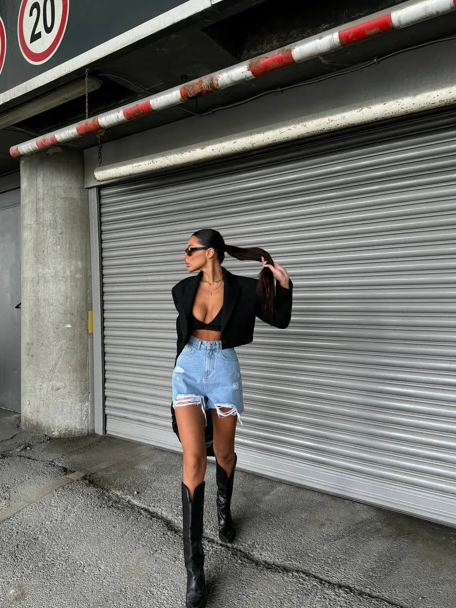 жіночий чорний піджак з підкладкою